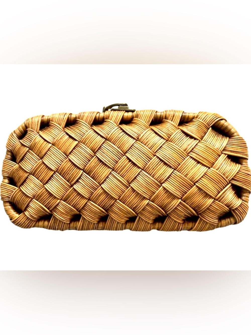 NWOT Amazing Woven Straw Clutch in Brown